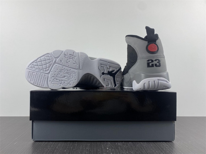 air jordan 9 retro particle grey ct8019-060