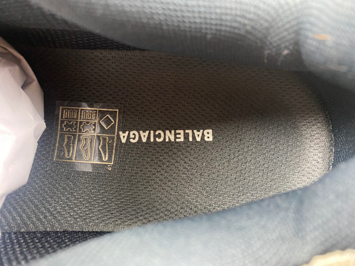 Ba*len*cia*ga triple s sneaker 80000138