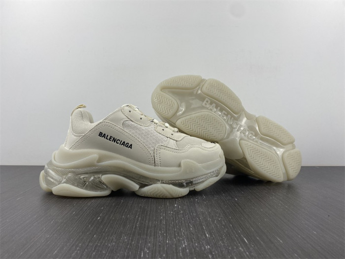 Ba*len*cia*ga triple s sneaker 8000012