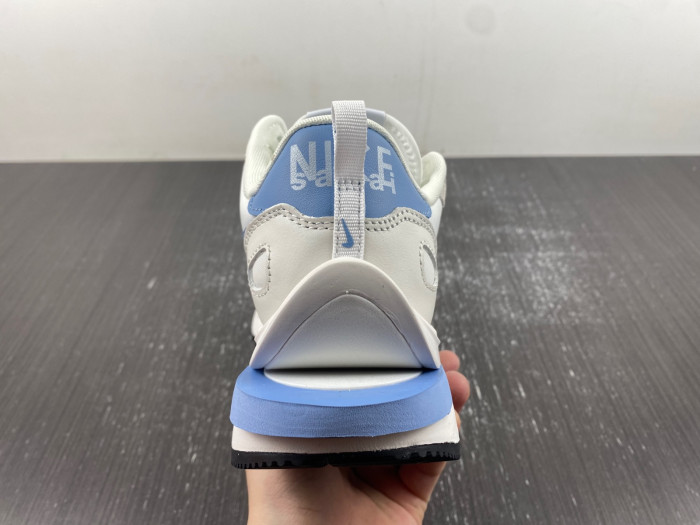 nike sacai x vaporwaffle ns1125