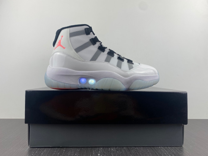 jordan 11 adapt white (cn plug) dd3522-100