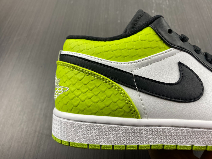 air jordan 1 low "vivid green snakeskin