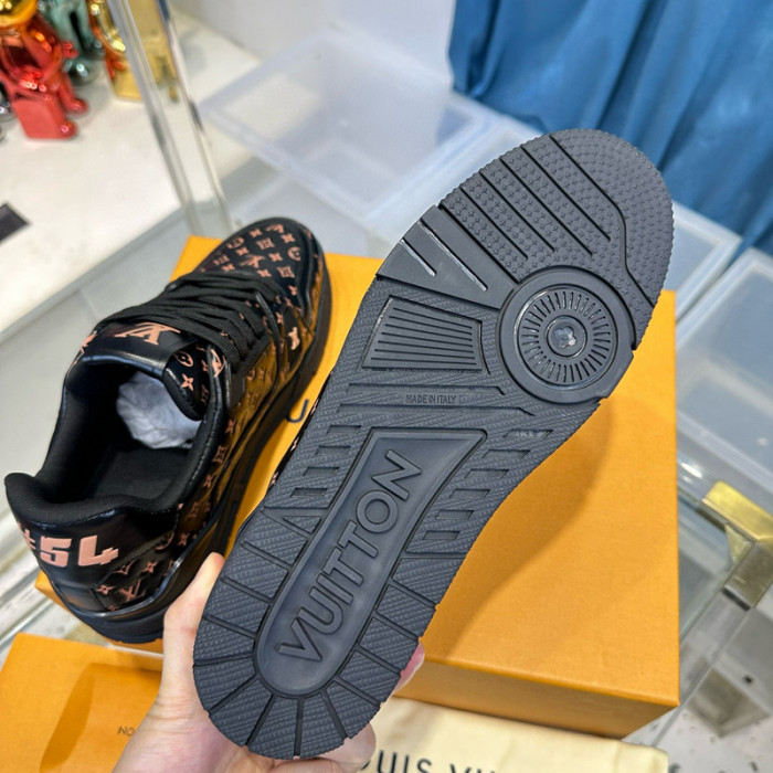 lv snekaers l0000197