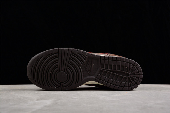 nike dunk low “baroque brown” dq8801-200