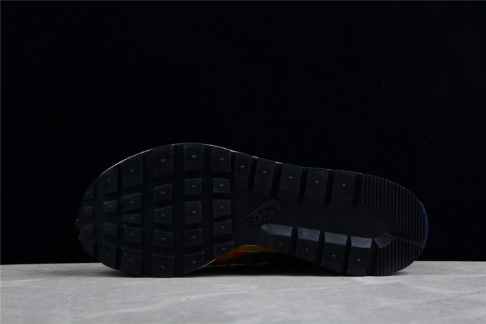 jean paul gaultier x sacai x nk vaporwaffle "sesame" dh9186-200