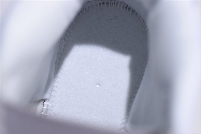 nike air more uptempo “triple white” 921948-100