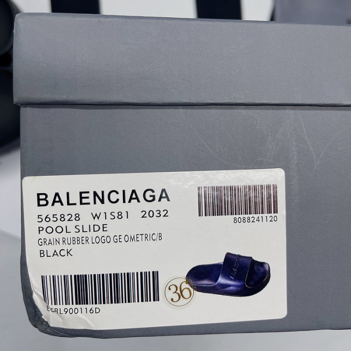 balenciag* sandal bs22