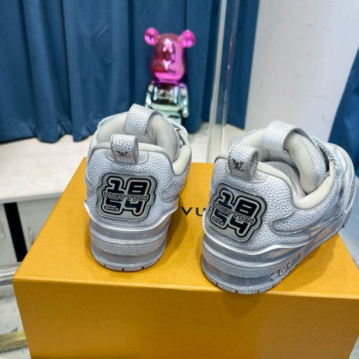 lv skate snekaers l0000217