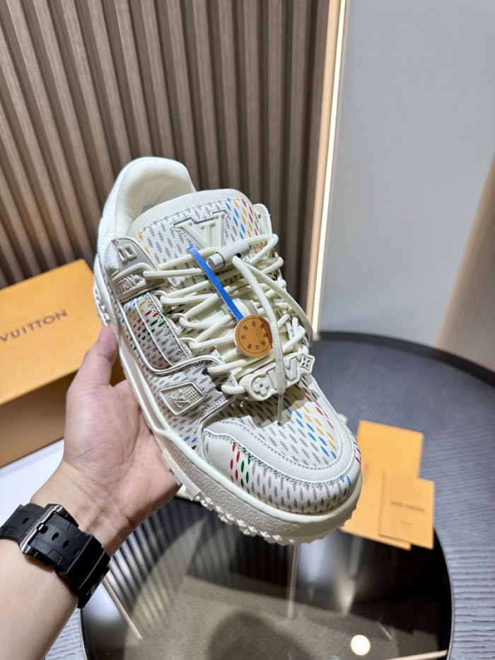 lv snekaers l0000166