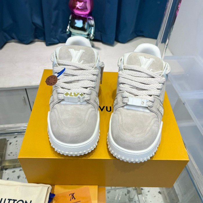 lv snekaers l0000220