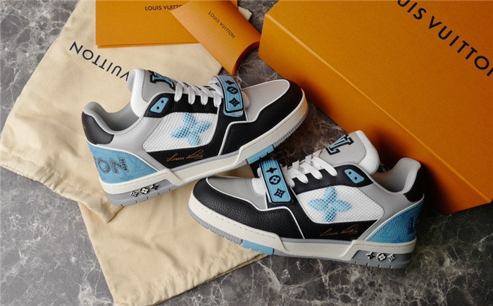 lv snekaers l0000318