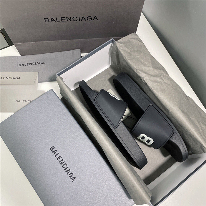 balenciag* sandal bs41