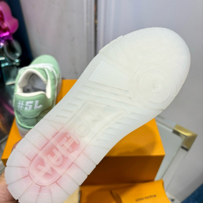 lv snekaers l0000188