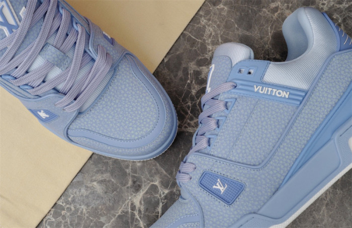 lv snekaers l0000308