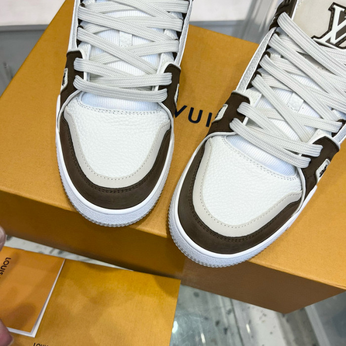 lv snekaers l0000147