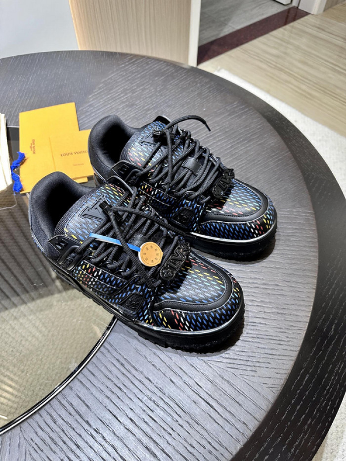 lv snekaers l0000167