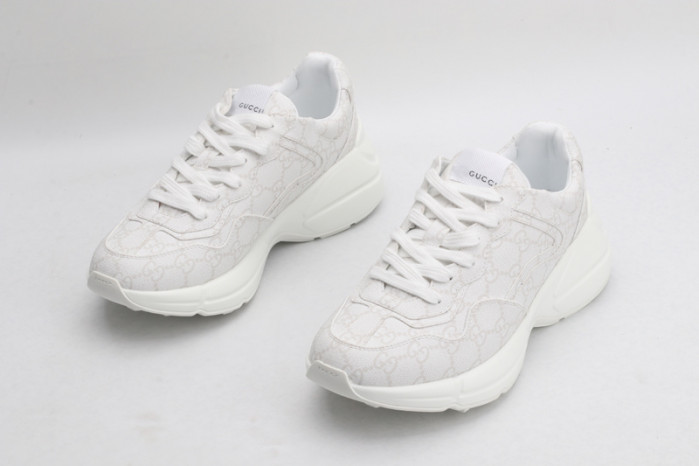 G*u*i* rhyton sneaker