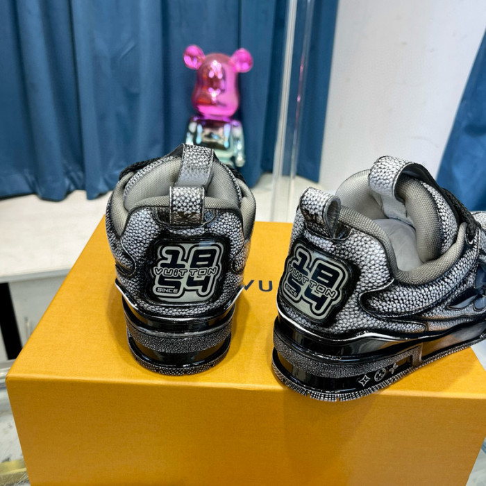 lv skate snekaers l0000218