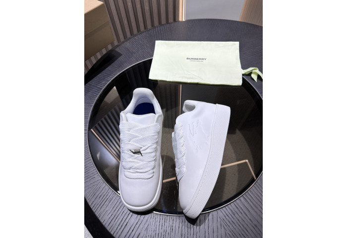 BUR*ERRY SHOES BBY82