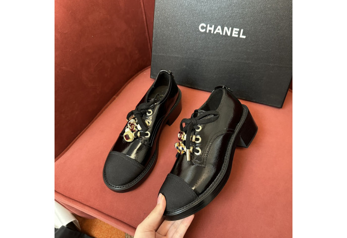 Chane* Shoes C000081