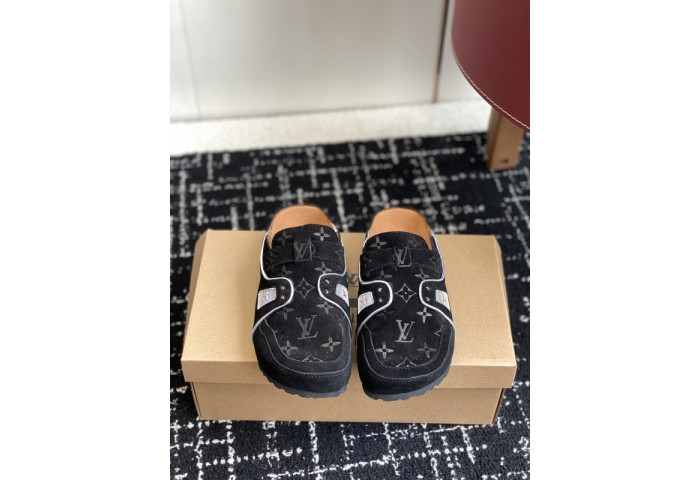 B1RKENSTOCK Sandals BK12
