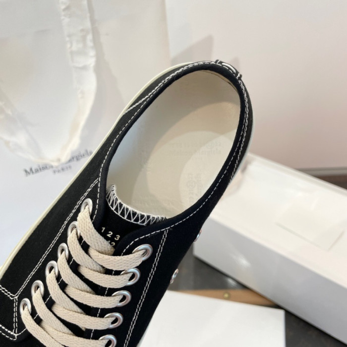 ma1s0n Marg*e1a tabi sneakers s57ws0347