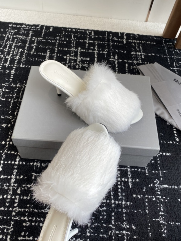 Balenciag* Sandal BS99