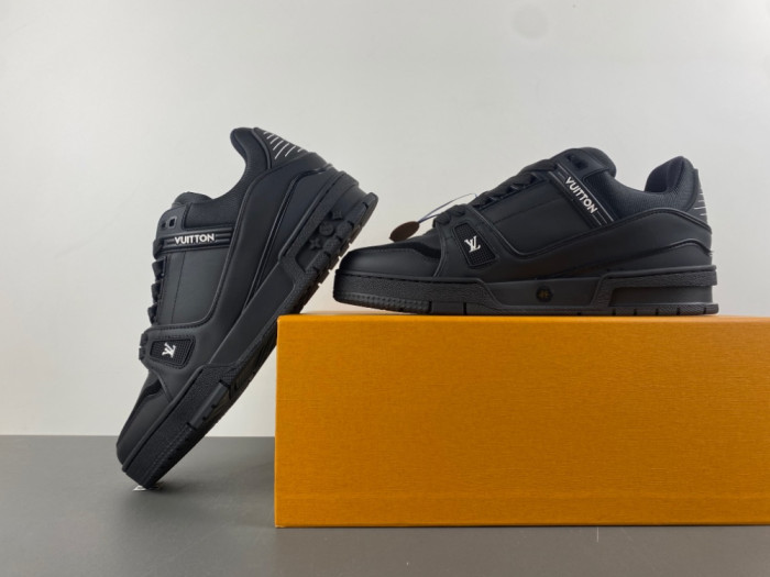 LV snekaers L0000632