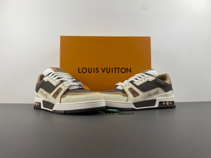LV snekaers L0000618