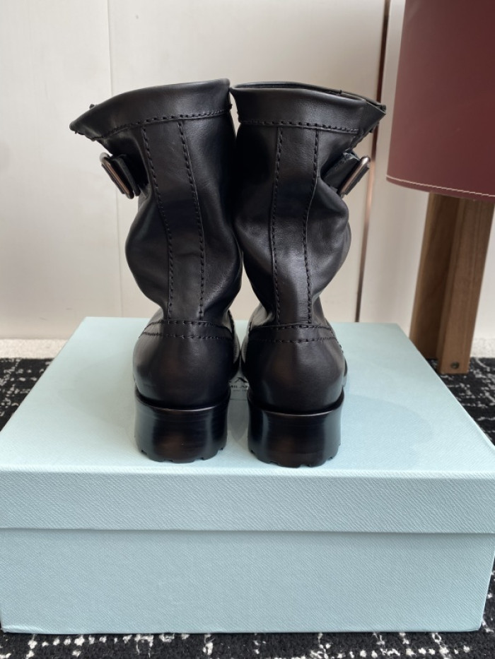 PRAD* boots P228