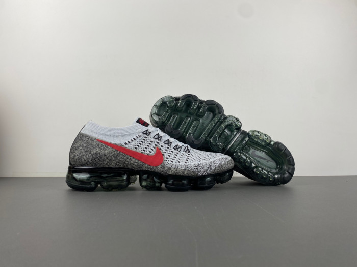 Nike Air VaporMax Platinum Red Black 849558-020