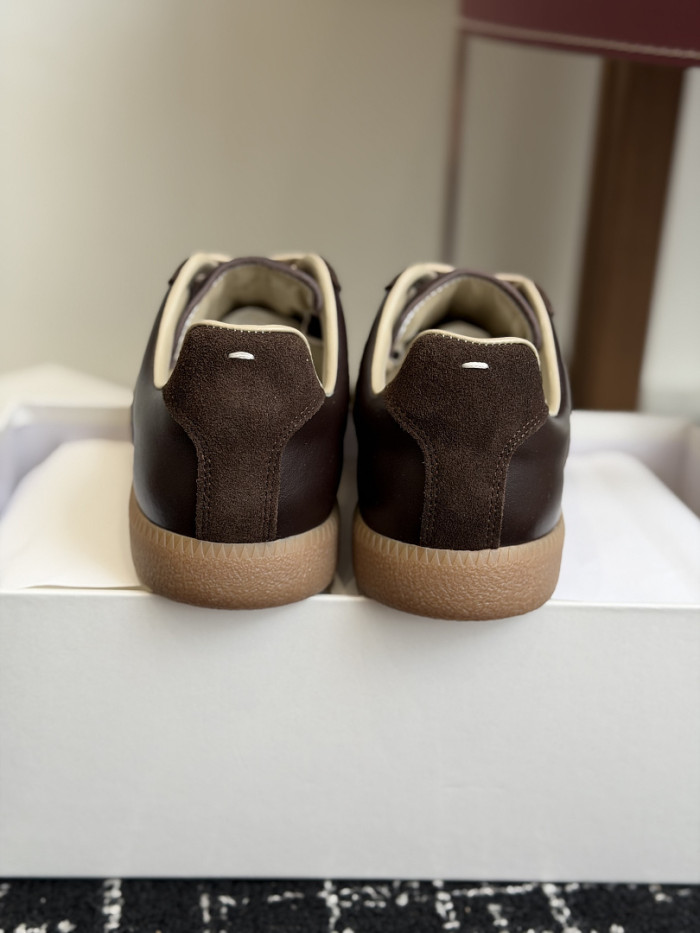 Ma1s0n Marg*e1a CALFSKIN S57WS0384