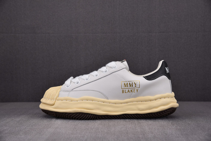 Ma*s*n mihara yasuhiro sneaker mmys45