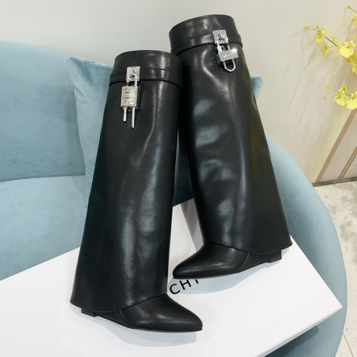Givenchy Boots 660005