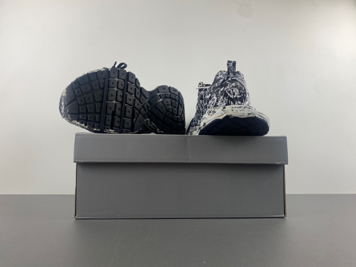 BALENCIAGA 3XL SNEAKER W3XL2 0238