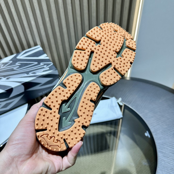 Off-White Be right back OWIA289F33