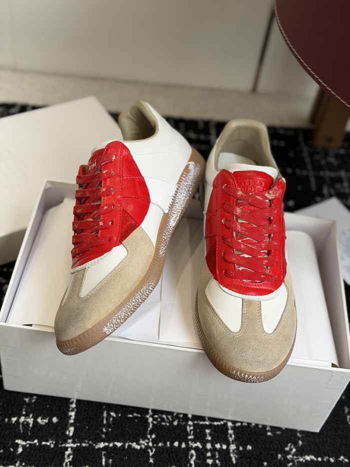Ma1s0n Marg*e1a CALFSKIN S57WS0385