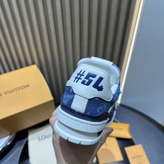 LV snekaers L0000683