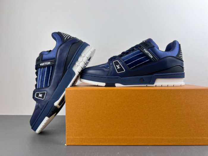 LV snekaers L0000761