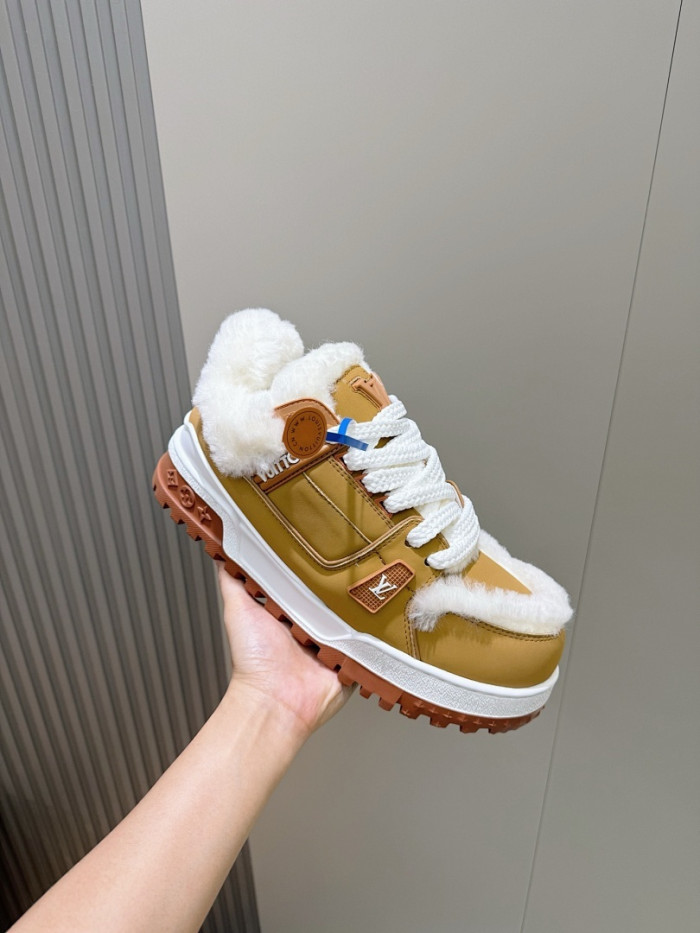 LV snekaers L0000692