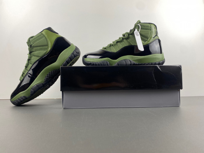 Air Jordan 11 green CT8012-300