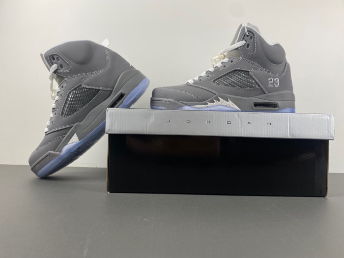 AIR Jordan 5 Retro Wolf Grey 136027-005