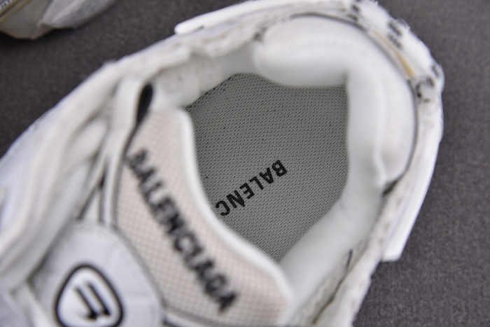 Balenciaga Runner sneaker W3RA1-9000