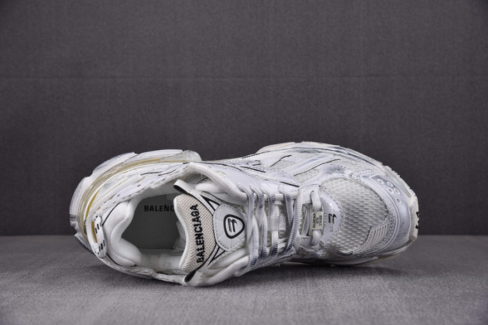 Balenciaga Runner sneaker W3RA1-9000