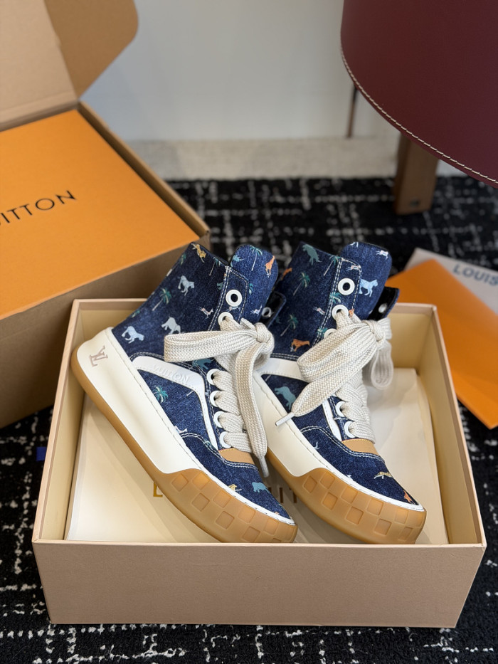 LV sneakers L0000859