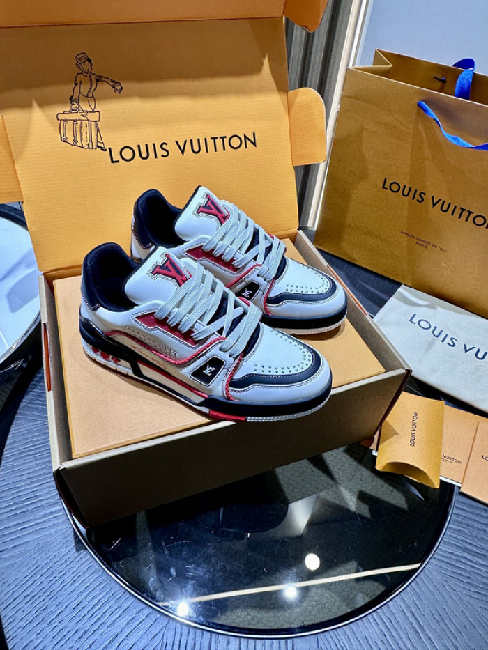 LV snekaers L0000356