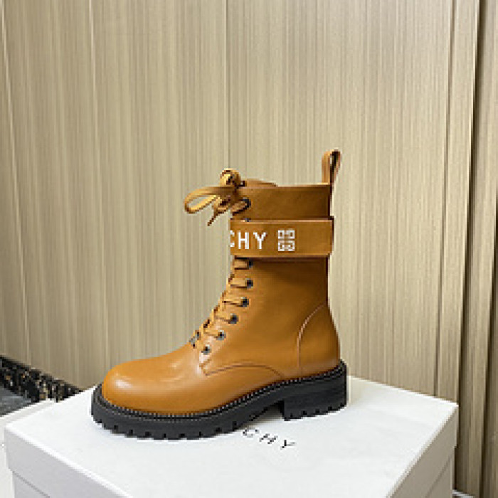 Givenchy Boots 660003