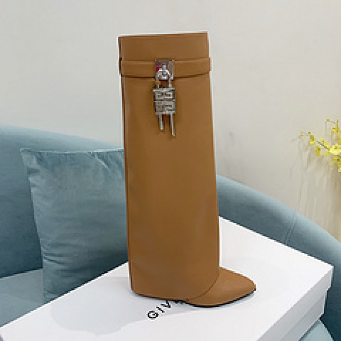 Givenchy Boots 660008