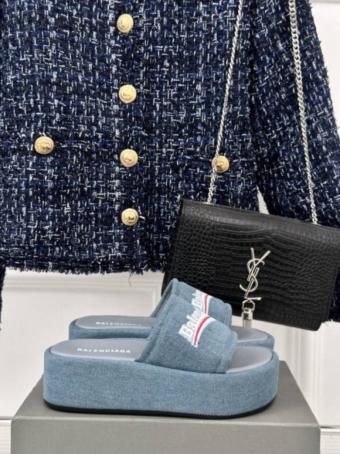 Balenciag* Sandal BS79