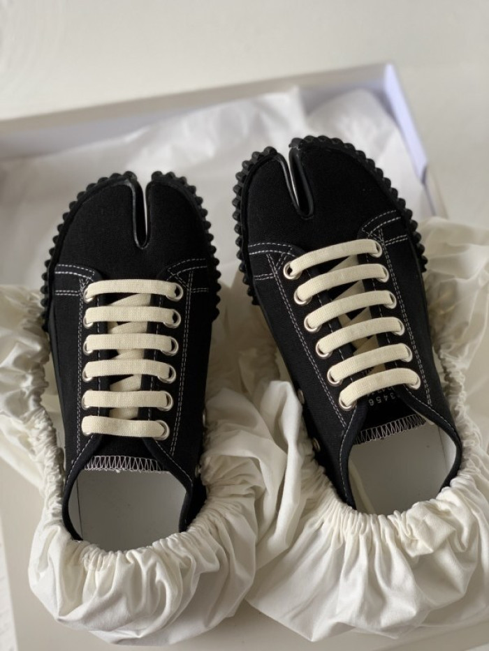 ma1s0n Marg*e1a tabi sneakers s57ws0350